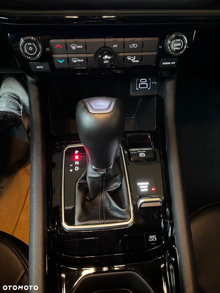 Jeep Compass - 17