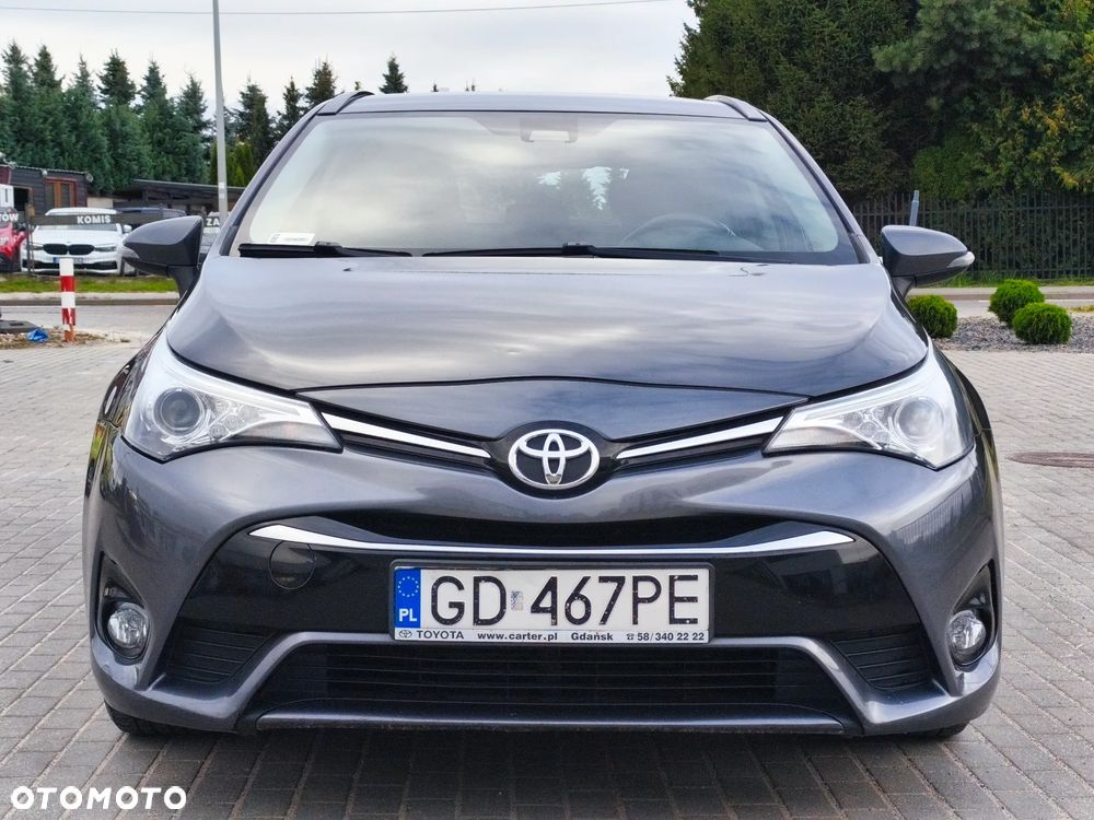 Toyota Avensis - 4
