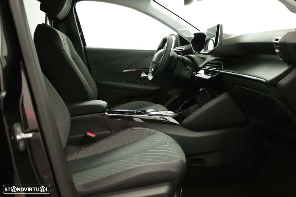 Peugeot 208 1.2 Hybrid Allure e-DCS6 - 21