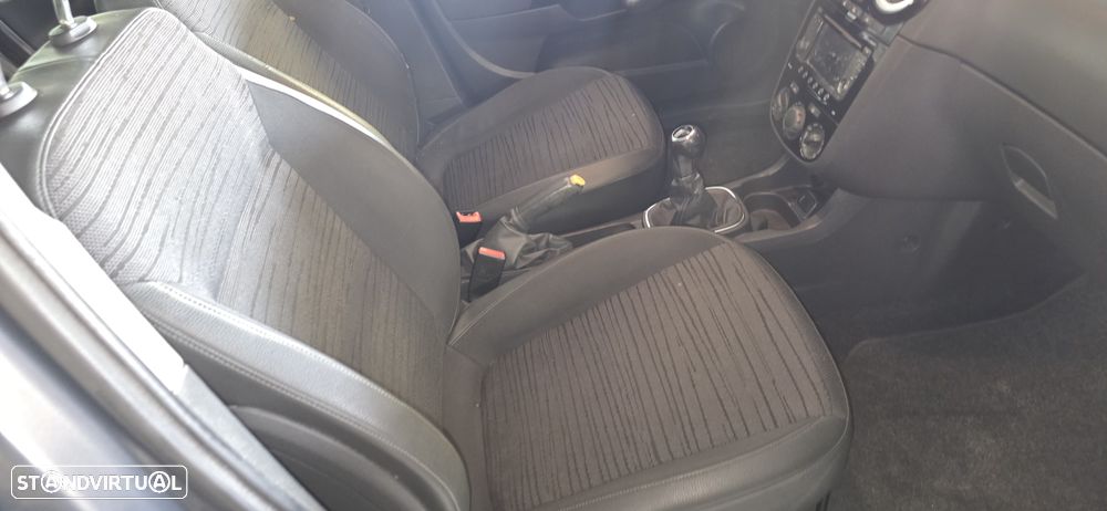 Opel Corsa 1.2 Cosmo - 8