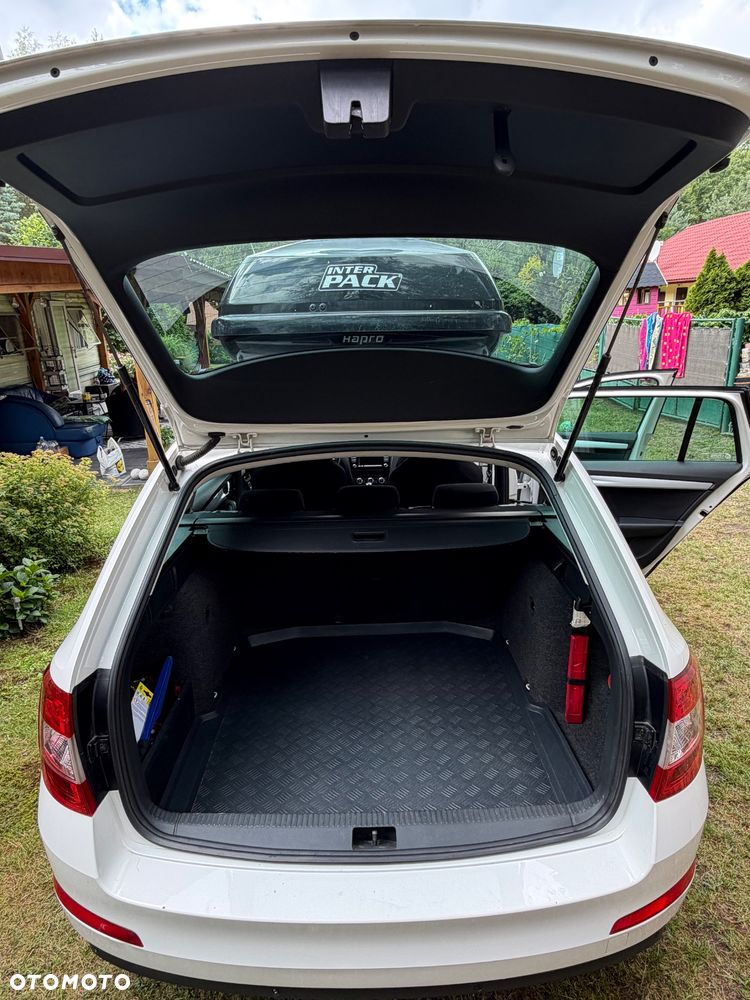 Skoda Octavia 1.8 TSI Ambition DSG - 5