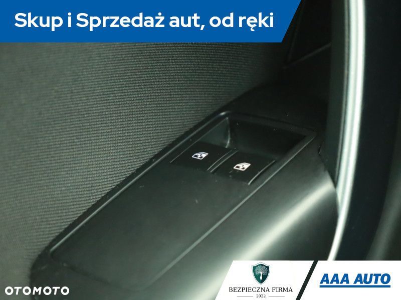 Opel Insignia - 14