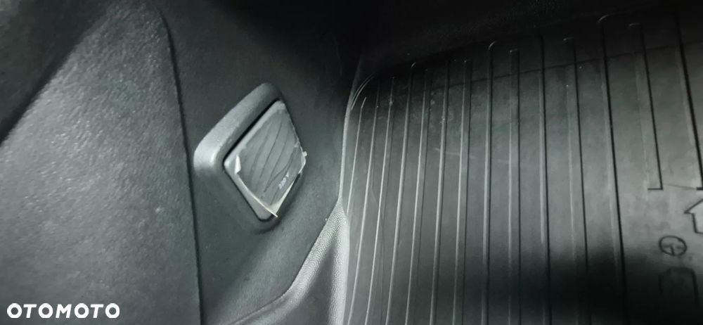 Toyota PROACE CITY - 24