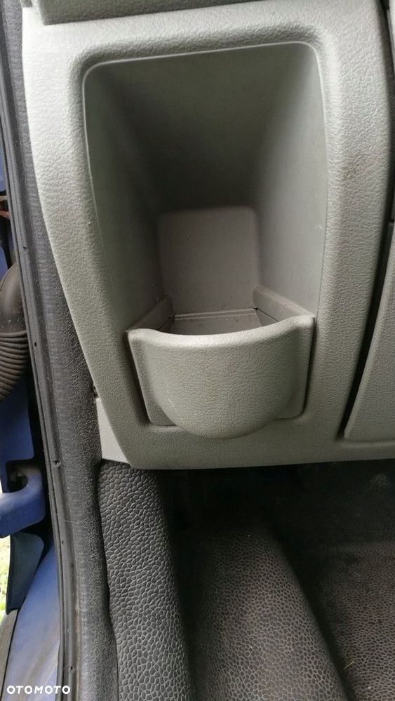 uchwyt kubek lewy master movano interstar 03-10 - 3