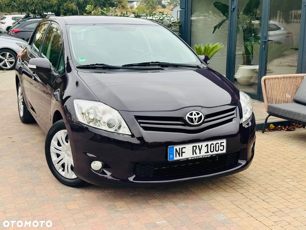 Toyota Auris - 19