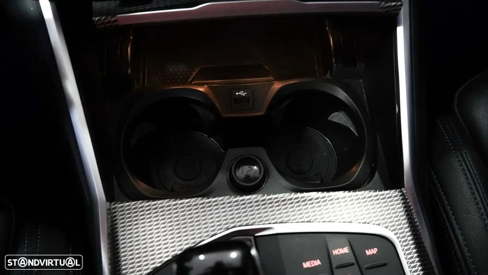 BMW 320 d Touring xDrive Aut. Edition M Sport Shadow - 20