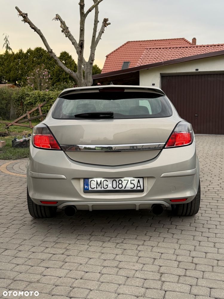 Opel Astra 2.0 Turbo Sport - 5