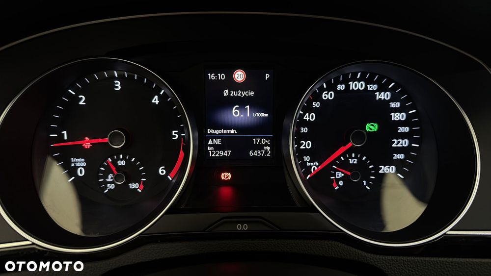 Volkswagen Passat - 22