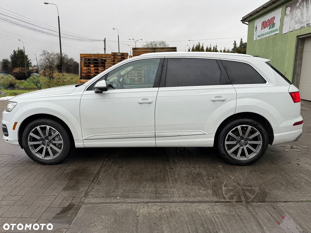 Audi Q7 3.0 TFSI Quattro Tiptronic - 2