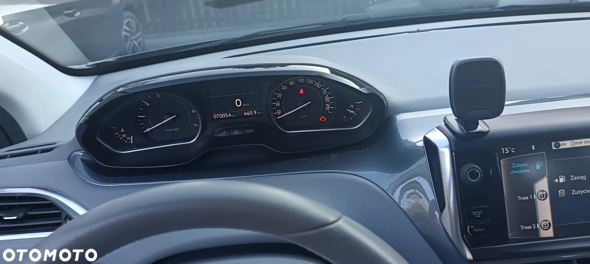 Peugeot 208 1.2 PureTech Allure - 8