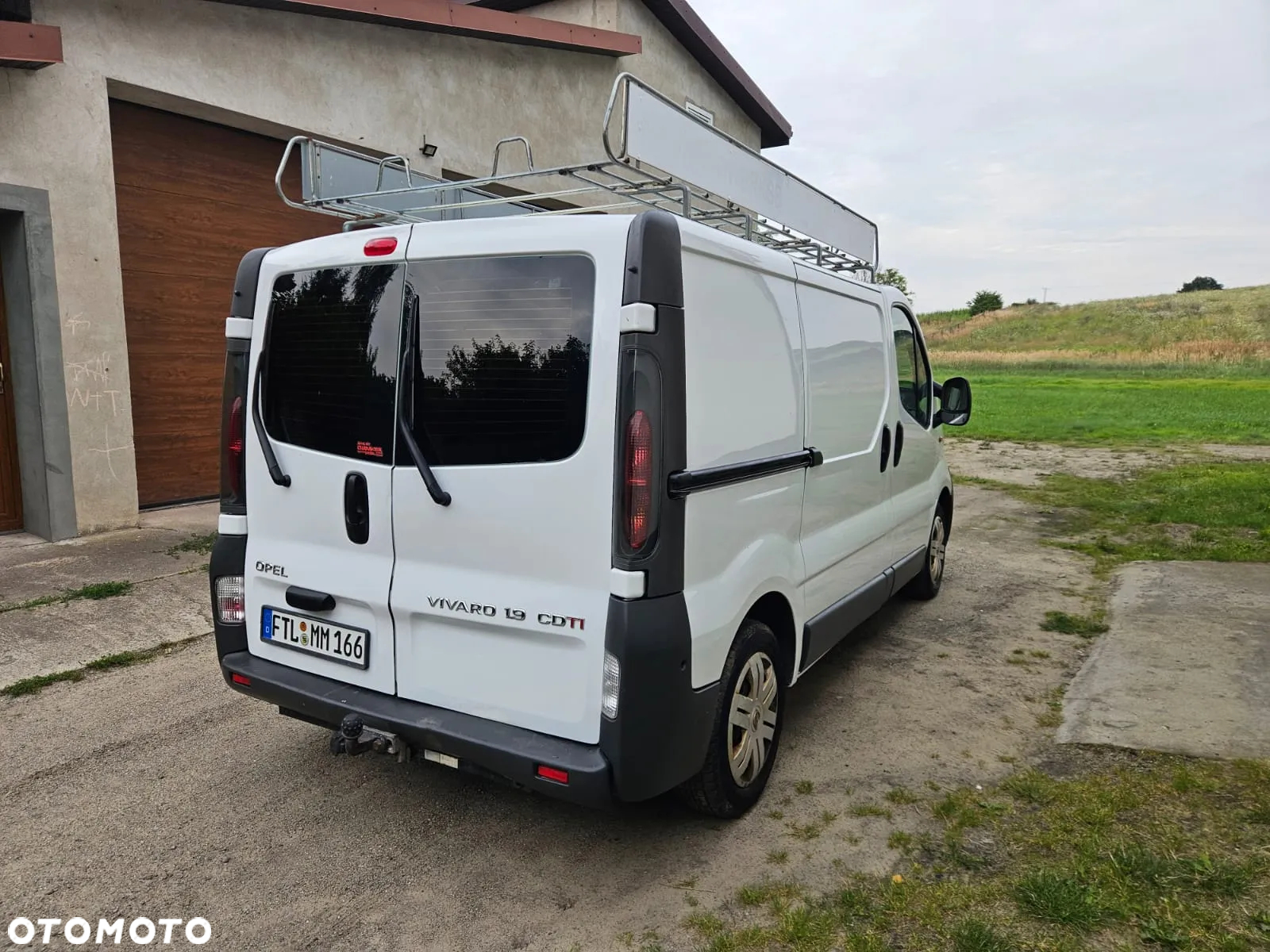 Opel VIVARO - 25
