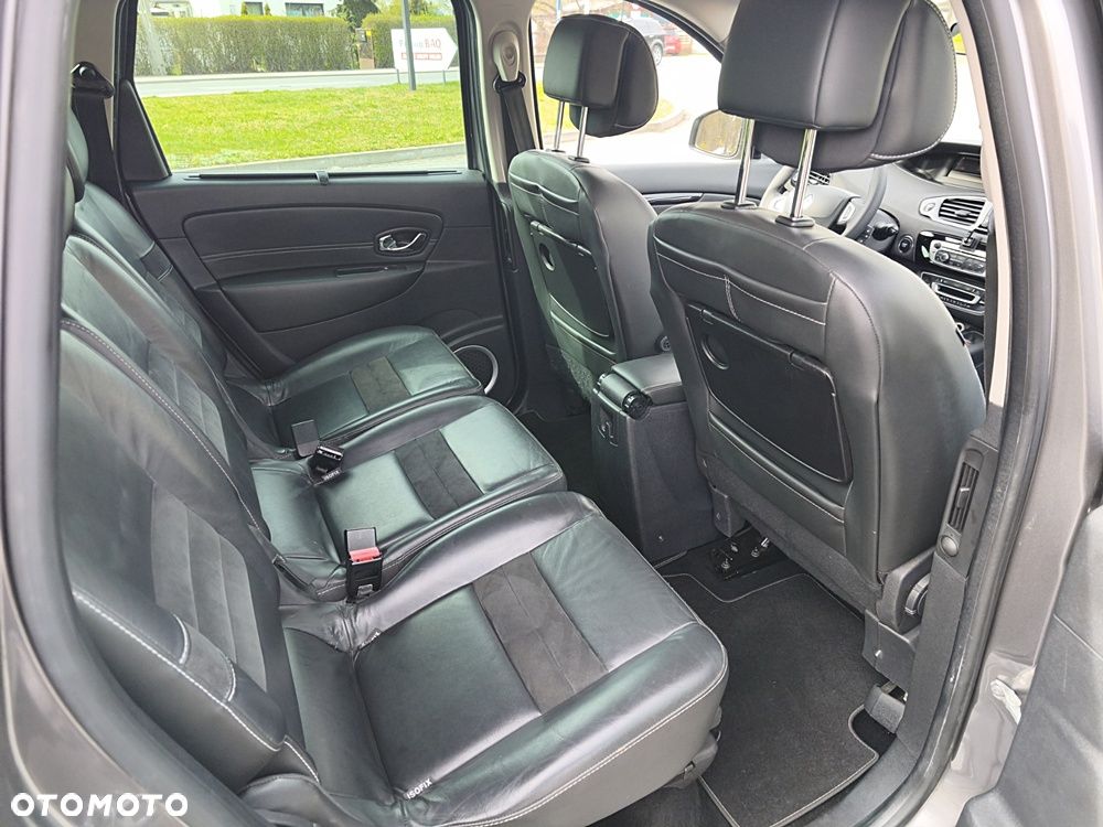 Renault Grand Scenic TCe 130 Bose Edition - 17