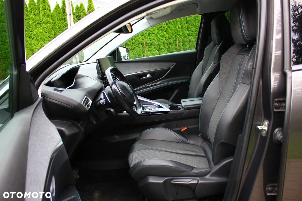 Peugeot 5008 BlueHDi 180 EAT8 Allure - 21
