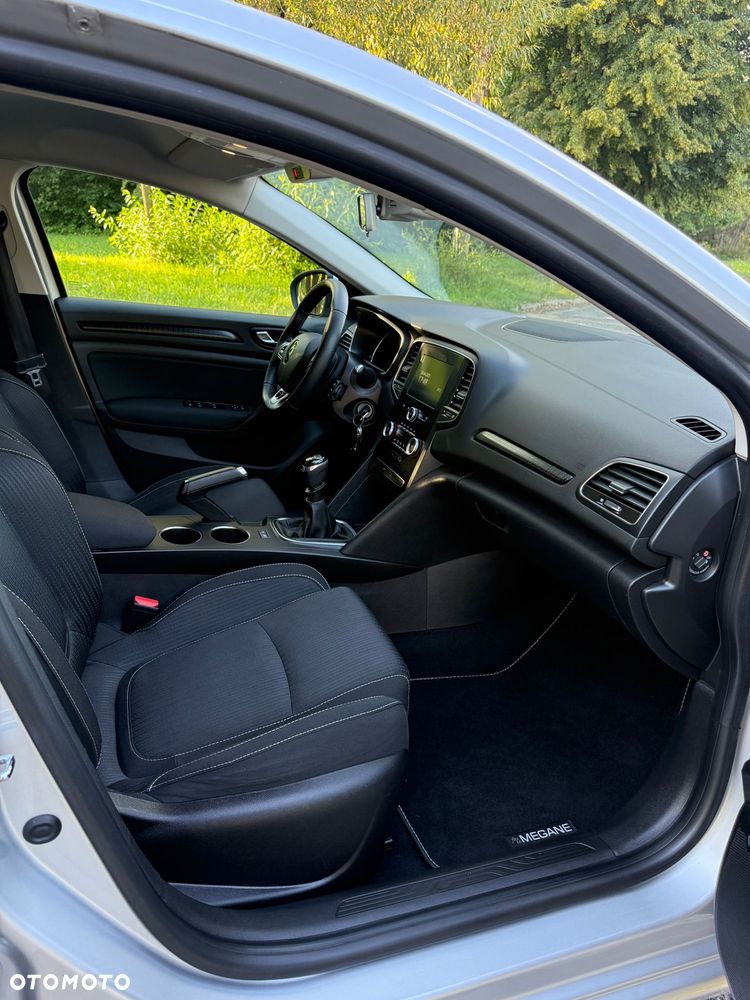 Renault Megane 1.2 Energy TCe Zen - 33