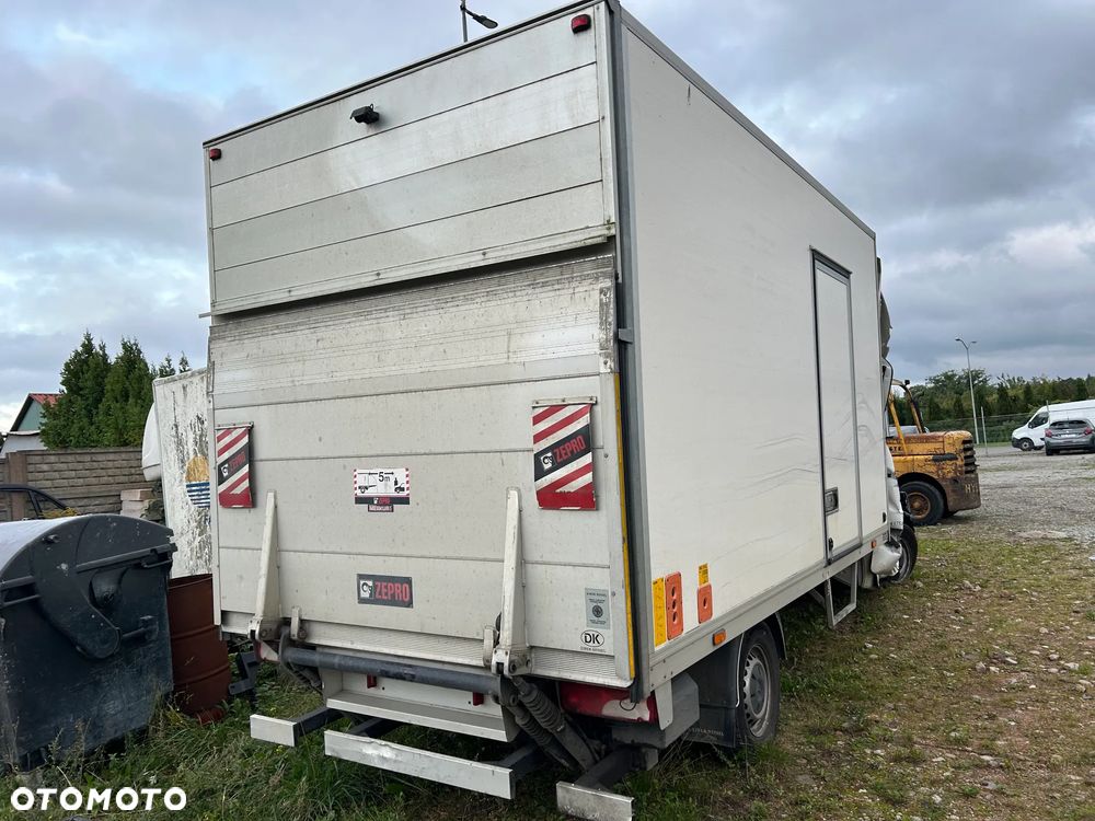 Mercedes-Benz SPRINTER III - 3