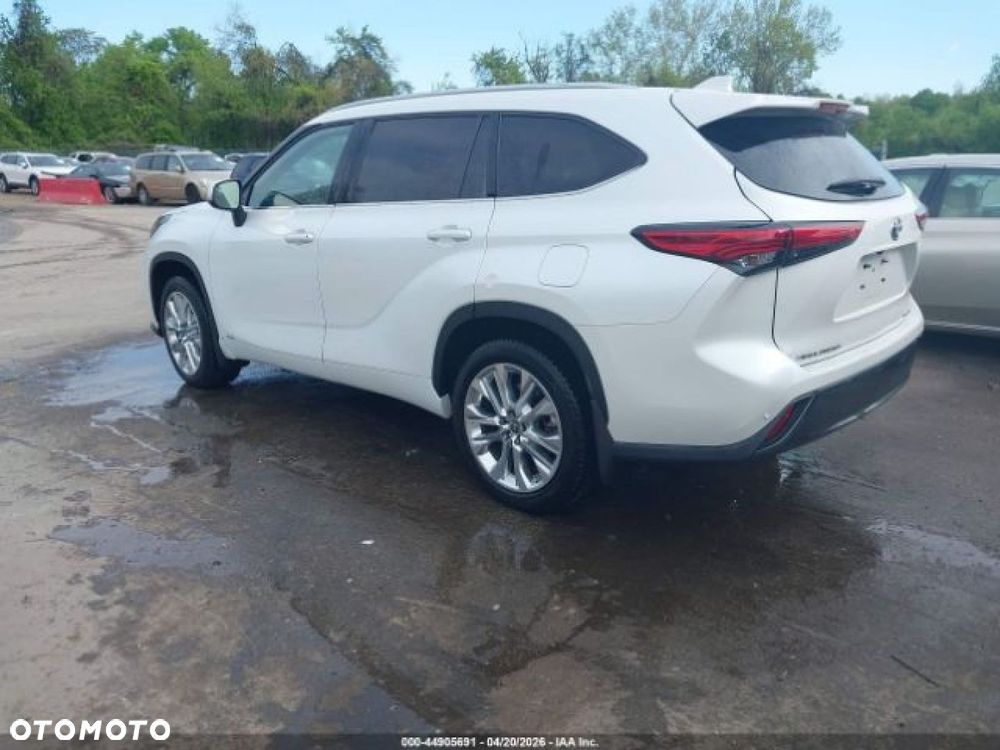 Toyota Highlander - 4