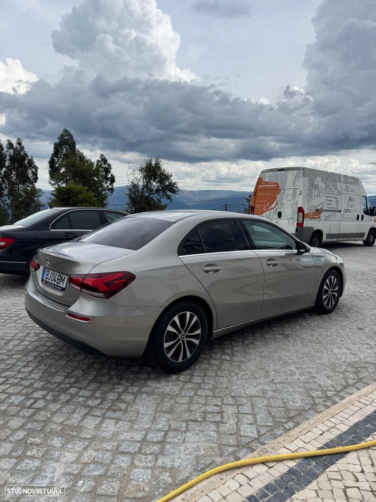 Mercedes-Benz A 180 Limousine d 7G-DCT AMG Line - 6