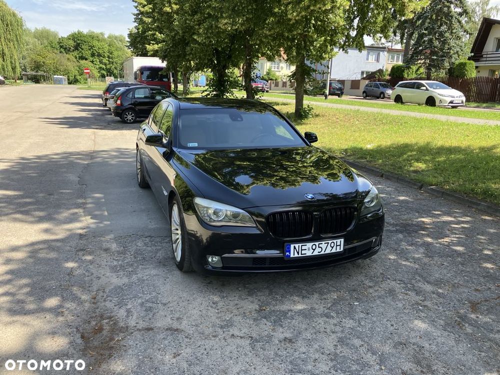 BMW Seria 7 730d - 12