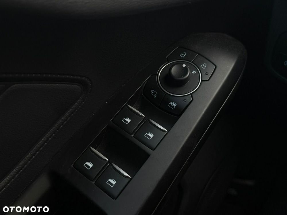 Ford Focus 1.5 EcoBlue STart-Stopp-System TITANIUM X - 15