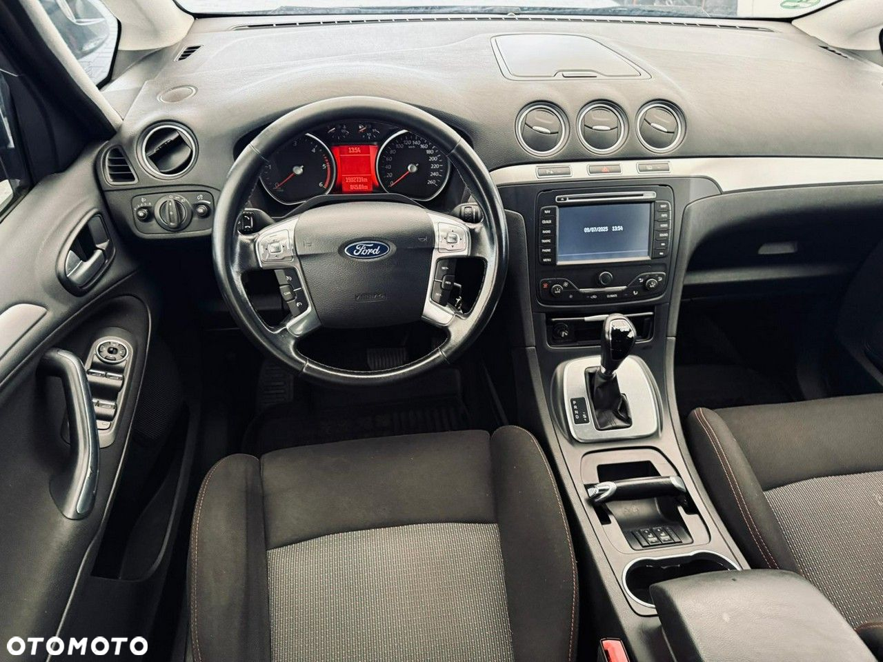 Ford S-Max - 24