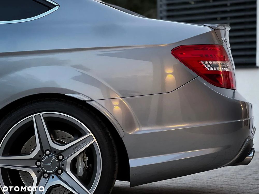 Mercedes-Benz Klasa C - 16