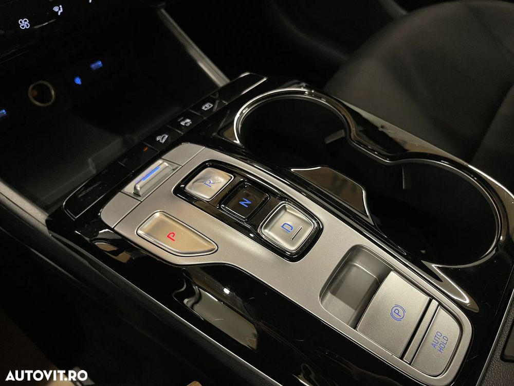 Hyundai Tucson 1.6 T-GDi HEV 2WD Advantage - 25