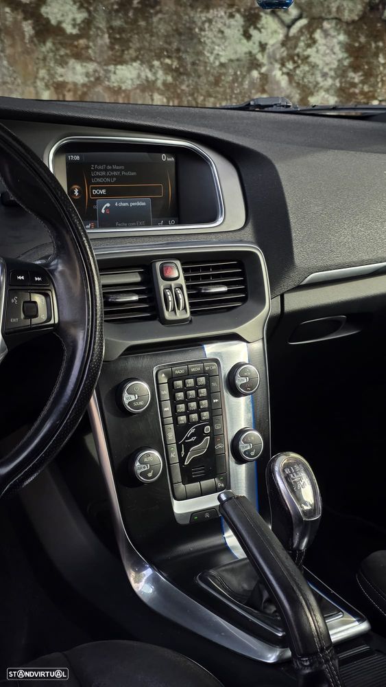 Volvo V40 - 11