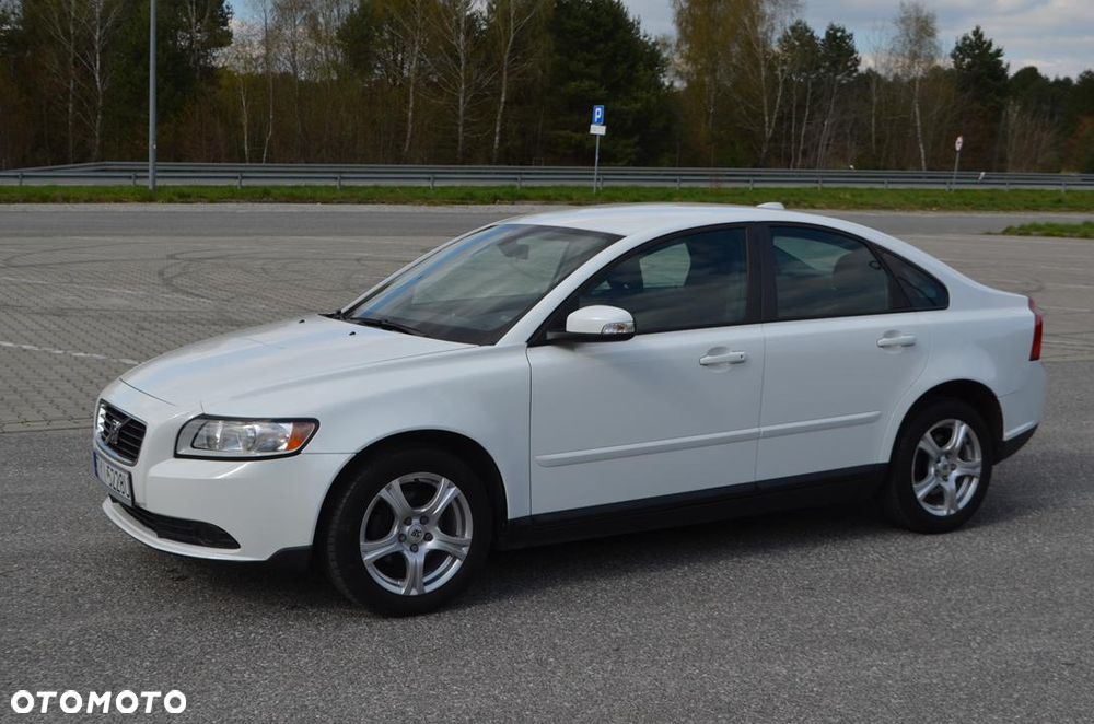 Volvo S40 1.6 Sport - 4