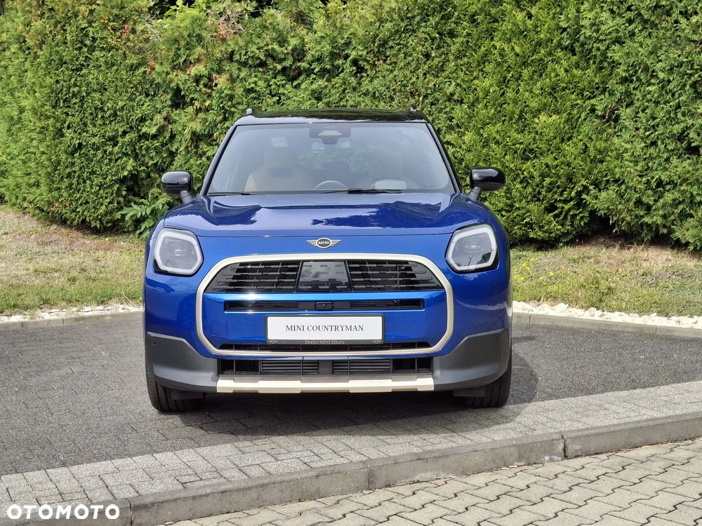 MINI Countryman C mHEV Linia Favoured - 2