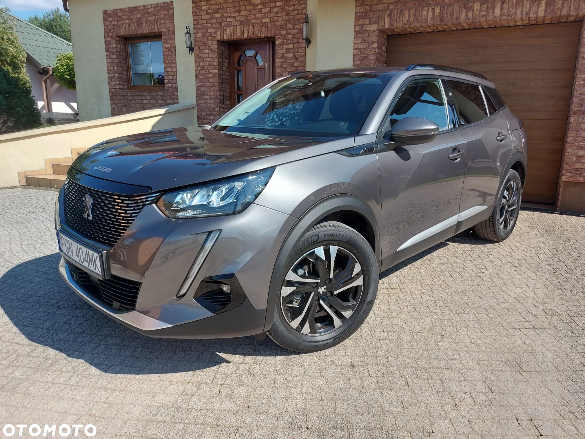 Peugeot 2008 1.2 PureTech Allure S&S EAT8 - 1