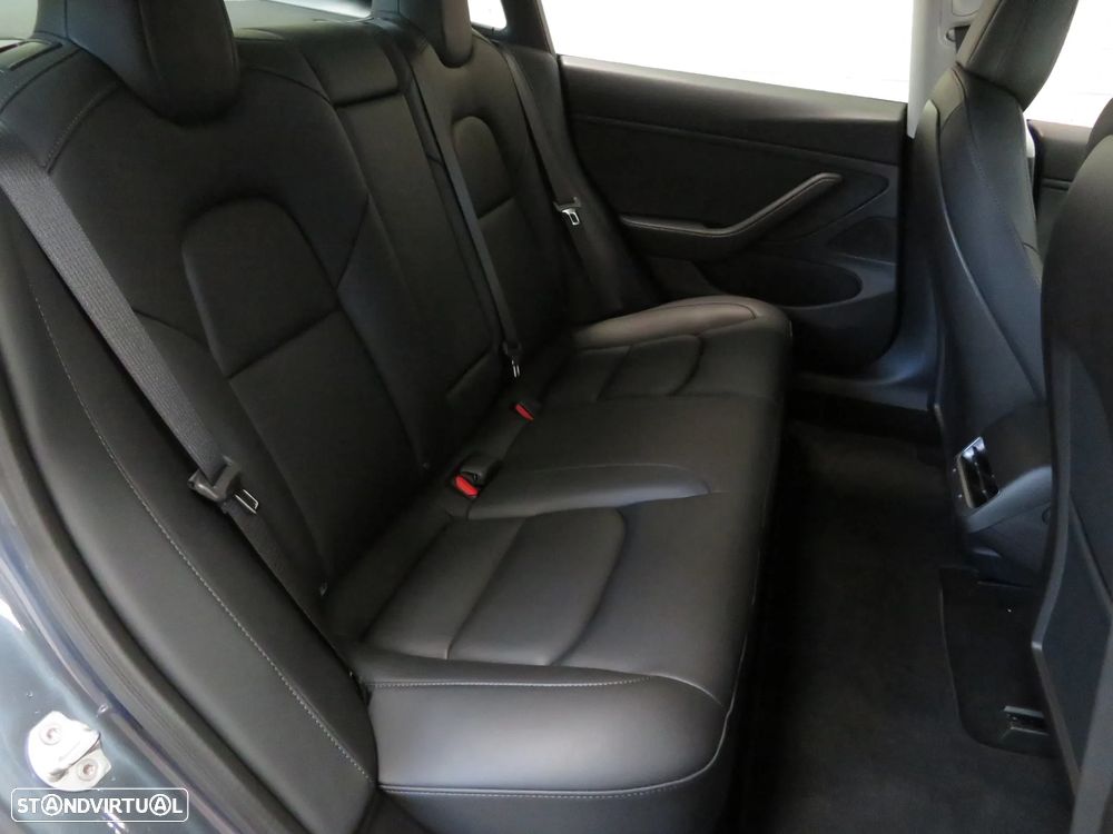 Tesla Model 3 Long Range AWD Dual Motor - 11
