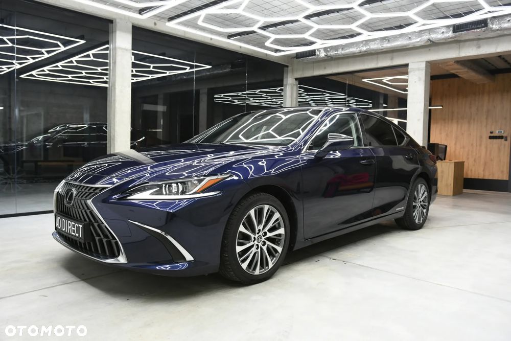 Lexus ES 300h Business Edition + - 3