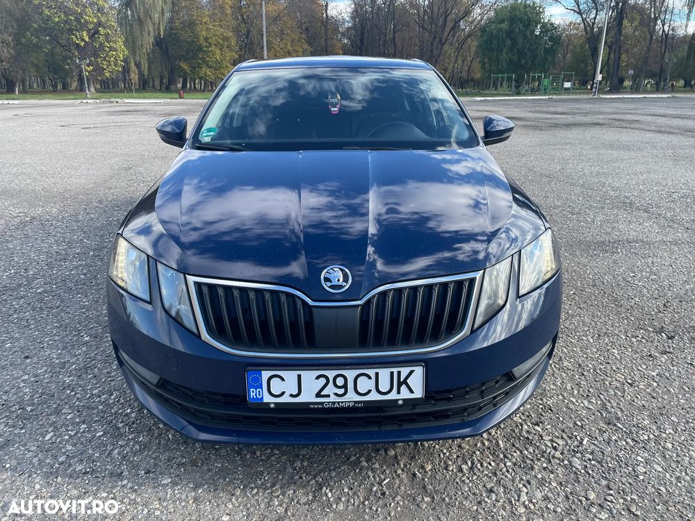 Skoda Octavia 2.0 TDI 4x4 Clever - 1