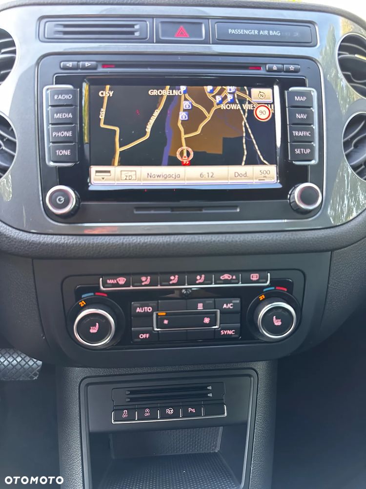 Volkswagen Tiguan - 14