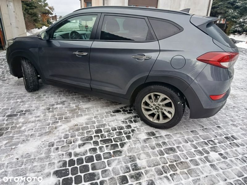 Hyundai Tucson blue 1.7 CRDi 2WD Trend - 3