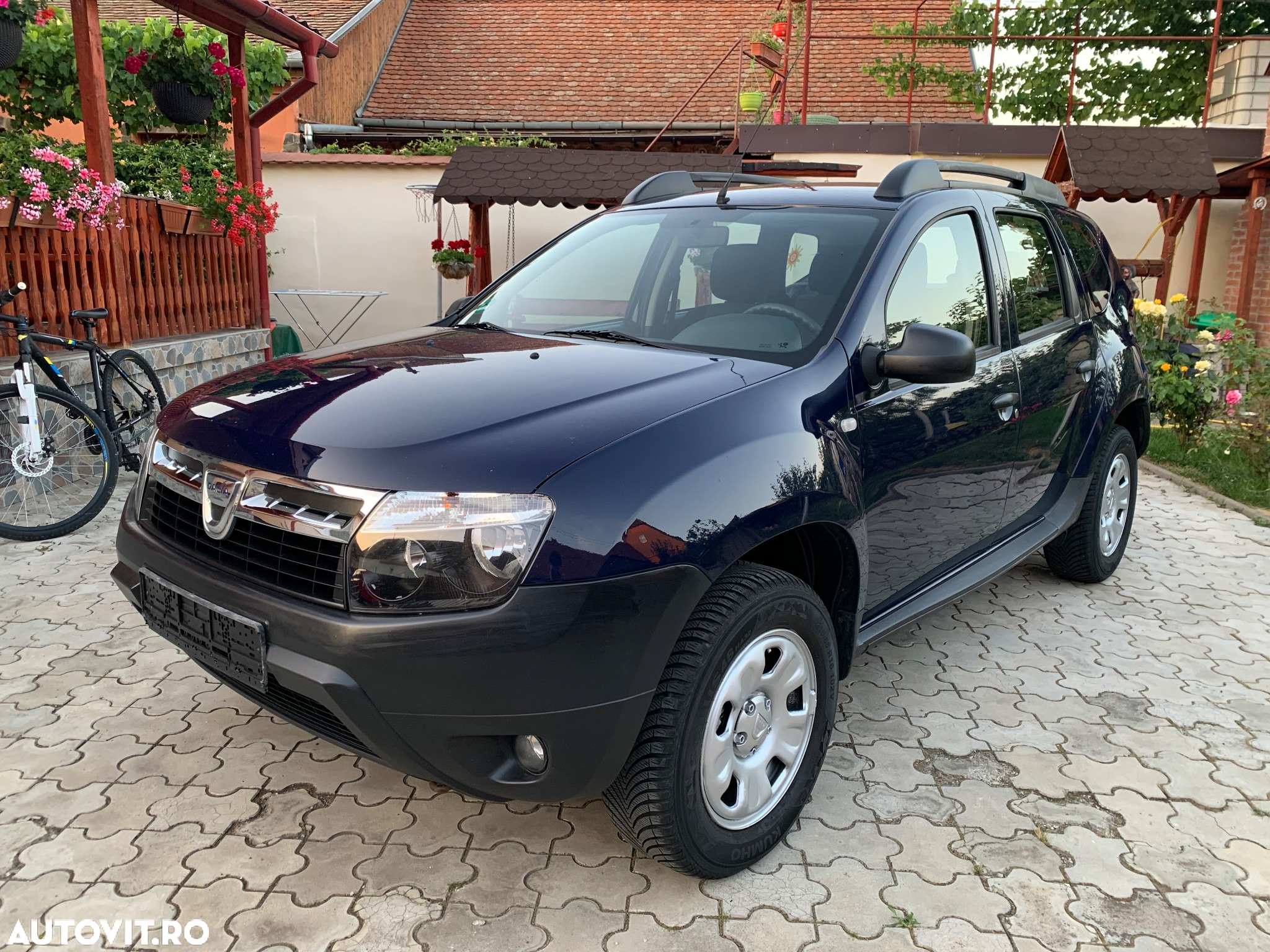 Dacia Duster 1.5 dCi 4x4 Laureate - 2