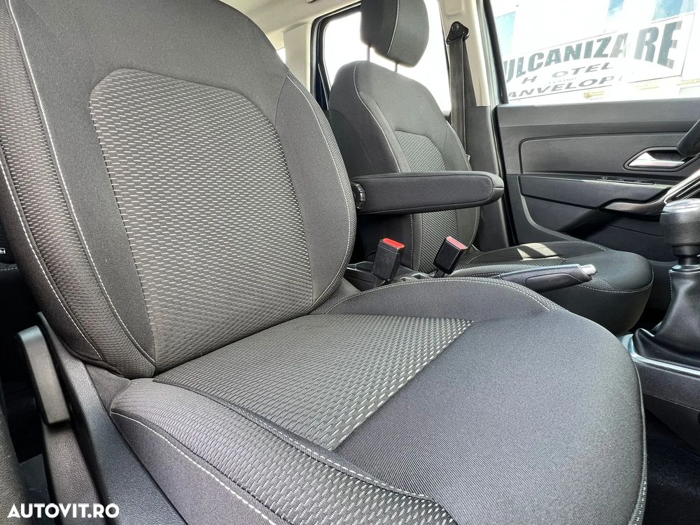 Dacia Duster Blue dCi 115 4WD Comfort - 28