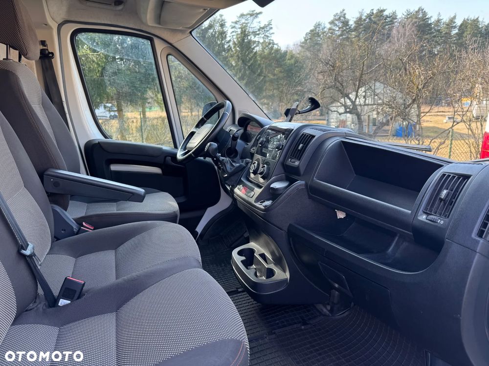 Peugeot BOXER - 21