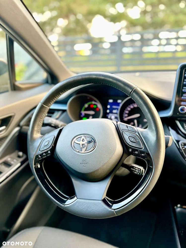 Toyota C-HR - 30