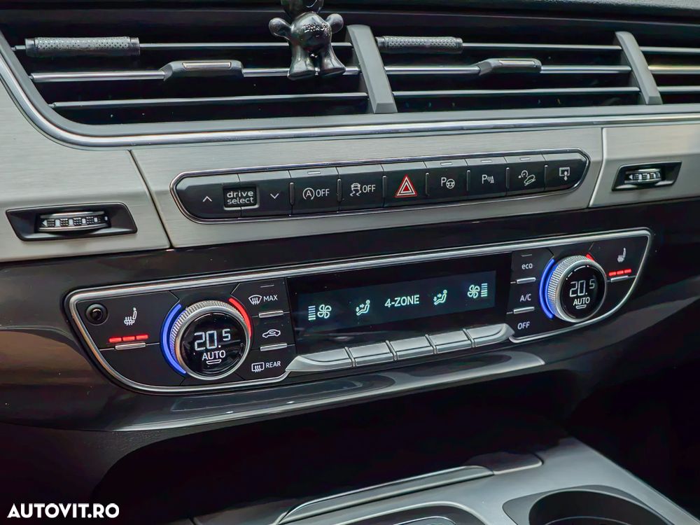 Audi Q7 - 13