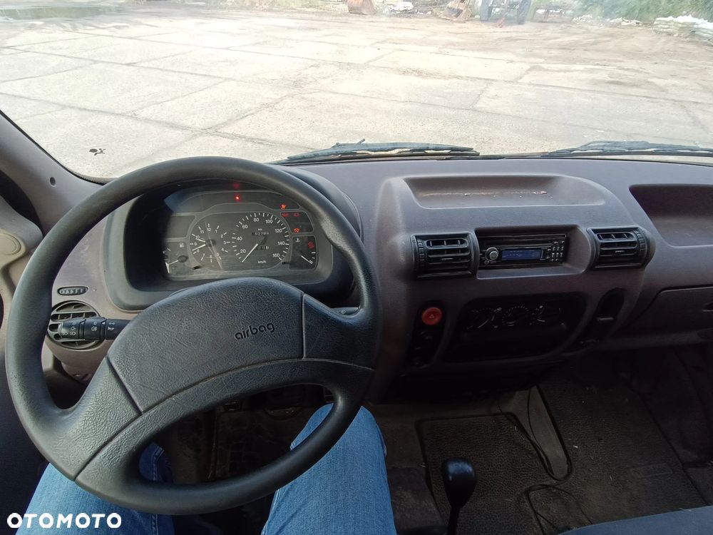 Opel Movano - 12