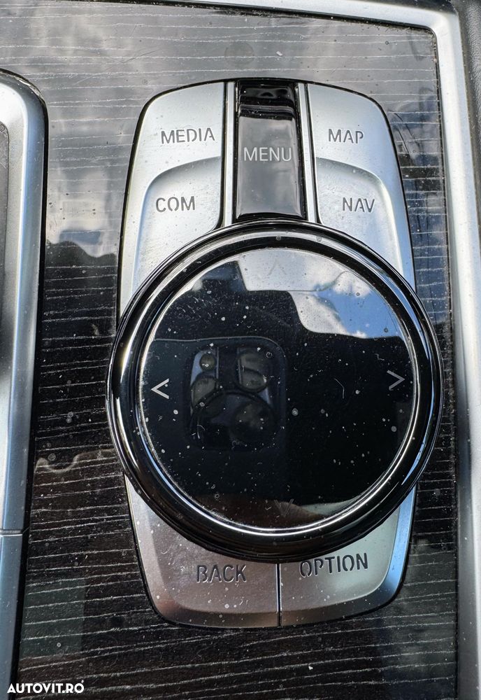 BMW Seria 7 - 20