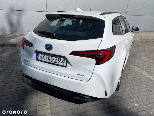 Toyota Corolla 1.8 Hybrid Active - 8