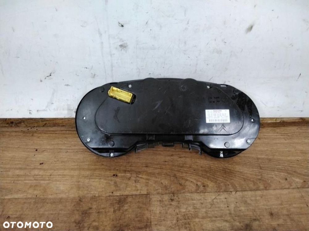 peugeot 5008 1.6 hdi licznik 9666625680 - 2