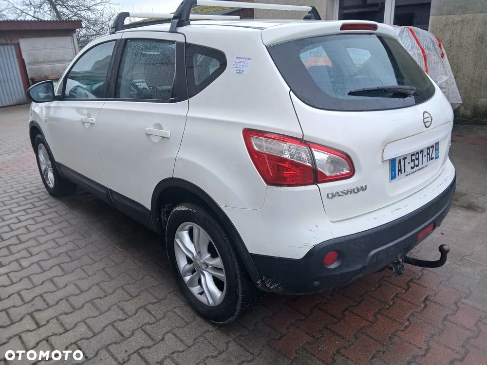 Nissan Qashqai 2.0 dCi 4x4 Tekna - 6