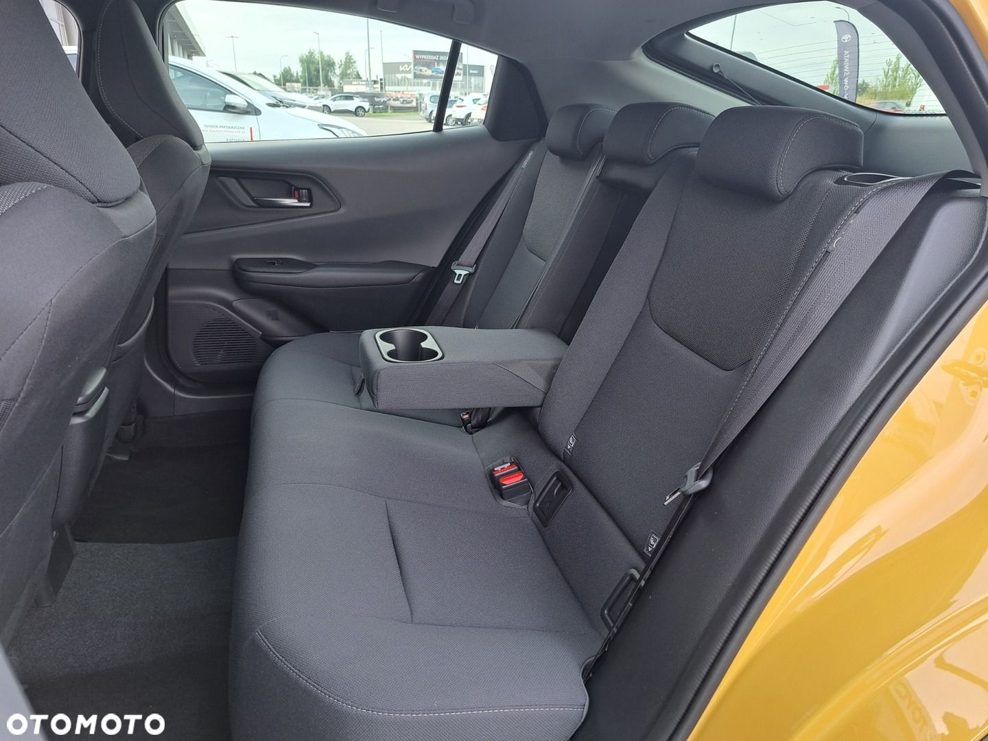 Toyota Prius - 17