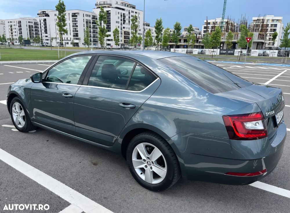 Skoda Octavia 1.0 TSI DSG Style - 3