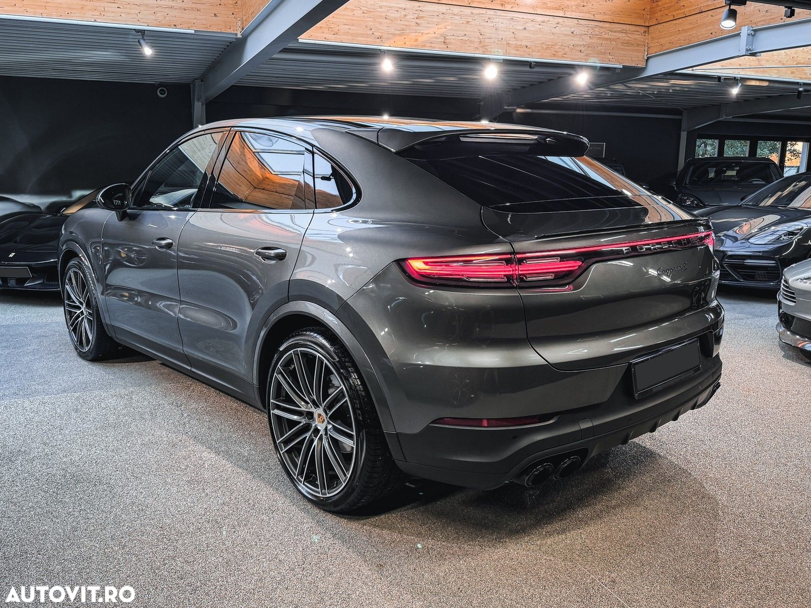 Porsche Cayenne Coupe S - 8