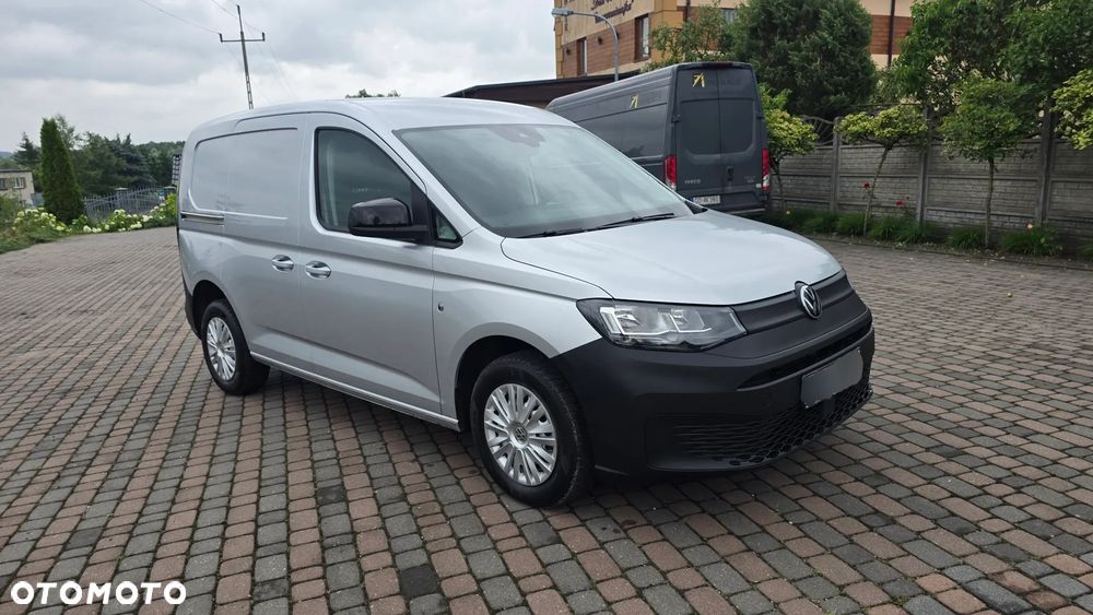Volkswagen Caddy 102 KM Pierwsza rejestracja 03.01.2025 - 2