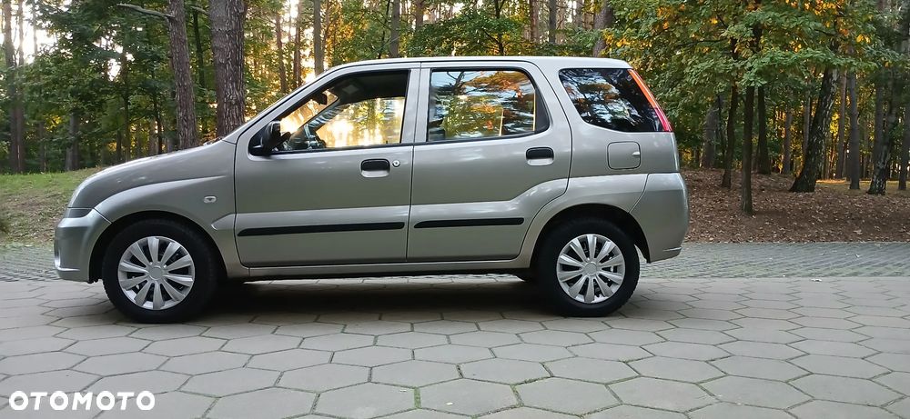 Subaru Justy - 2